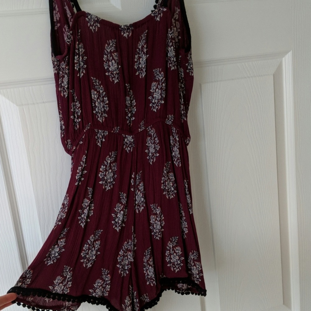 Romper - Picture 3 of 5